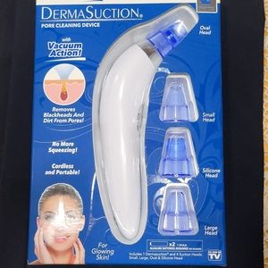 DermaSuction Pore Cleaning Devive